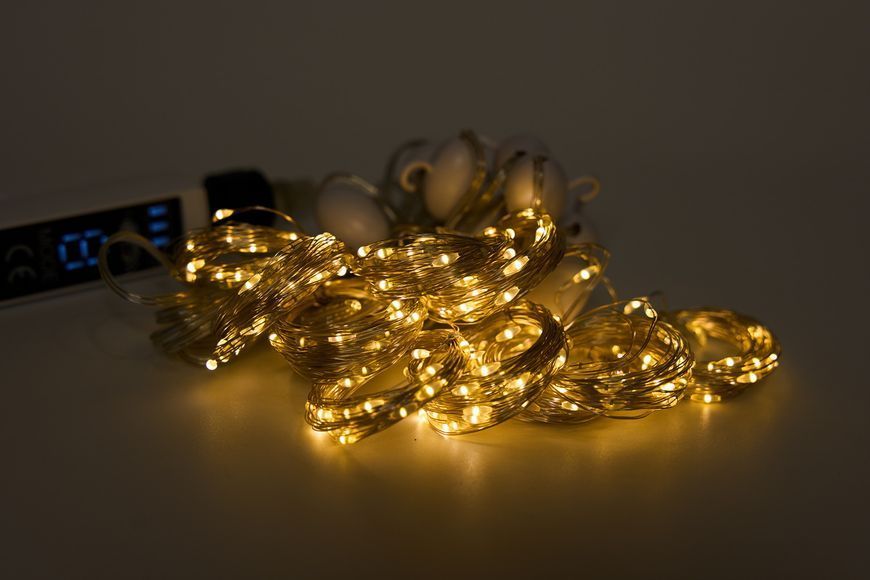 Світлодіодна гірлянда-завіса, розмір 3&times;3 м, 300 LED, тепле біле світло, 8 режимів, живлення павербанк, з пультом, IP44 (720971) 720971 фото