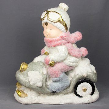 Декоративна фігурка Хлопчик на снігоході, 39,5&times;24,5&times;42 см, білий, магнезія (920067) 920067 фото