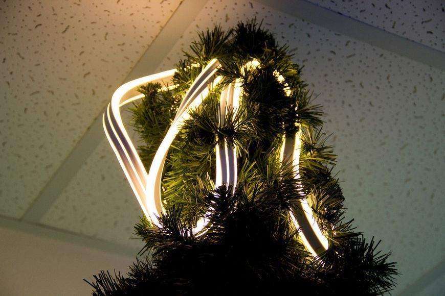 Неоновая гибкая трубка, размер 3 м, 2835 LED, теплый белый свет, цвет белый, питание батарейки, сеть, IP20 (950057) 950057 фото