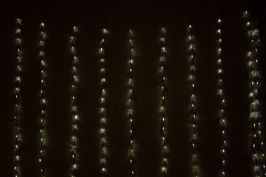 Светодиодная гирлянда-занавес снегопад, 240 LED, белый свет, 8 режимов, питание сеть, IP44 (650163) 650163 фото